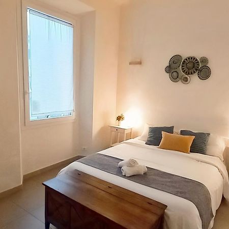 Charming & Spacious Florentine Home Just Two Mins From Tram Stop Florence Buitenkant foto
