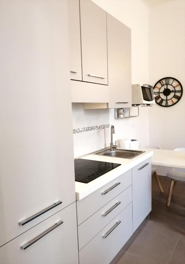 Charming & Spacious Florentine Home Just Two Mins From Tram Stop Florence Buitenkant foto